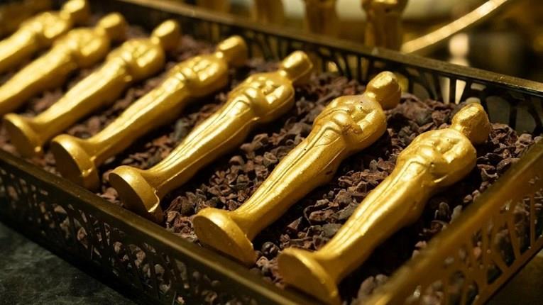 Златни оскарчиња, ѓевреци, лососи, ракчиња...- познато е менито на церемонијата на 96. Оскар 