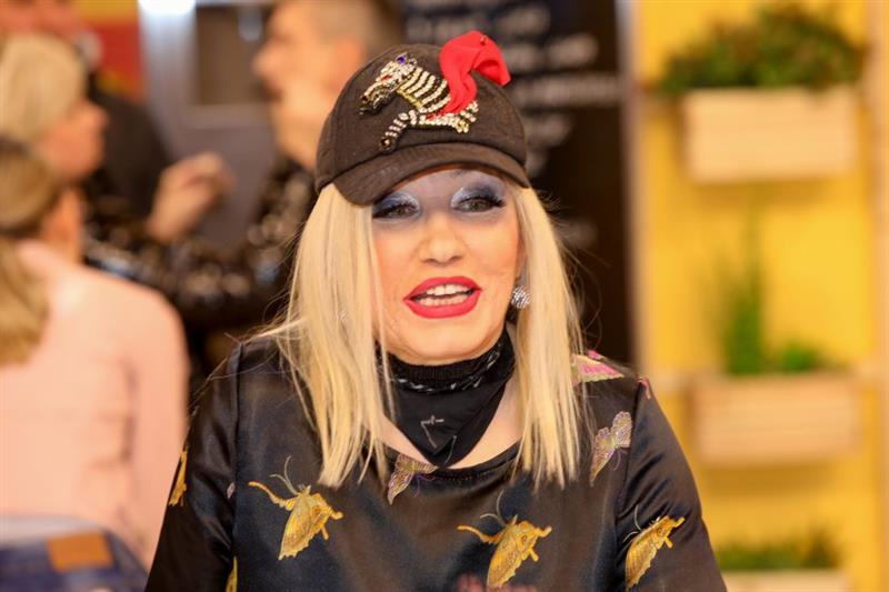 Српската пејачка Нада Топчагиќ итно е примена во Ургентниот центар во Белград 