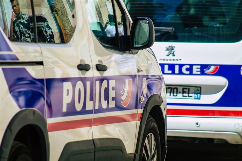 Девојче од Франција почина по силување- со денови била во кома по нападот 