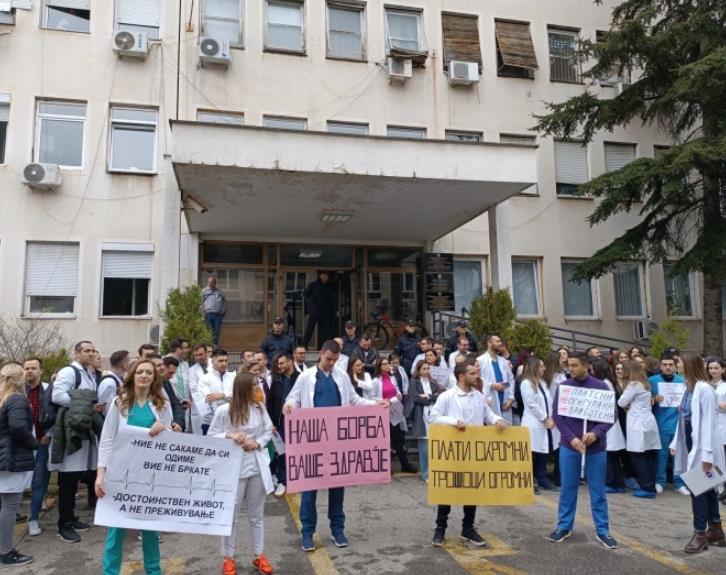 Приватните специјализанти на средба со Таравари