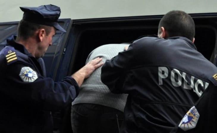 Во Урошевац уапсени двајца косовски Албанци осомничени дека шпионирале во корист на Србија