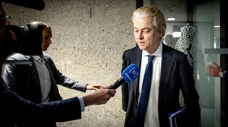 Холандија конечно доби влада, екстремната десница преговараше шест месеци 