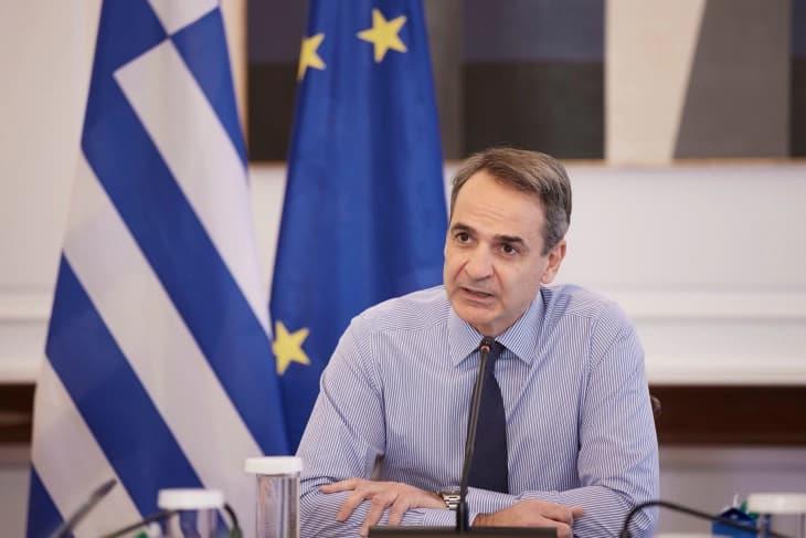 Мицотакис направи реконструкција на Владата
