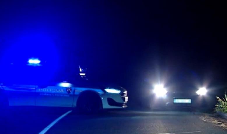 Во Хрватска при експлозија на автомобил загина дете, а тројца возрасни се повредени