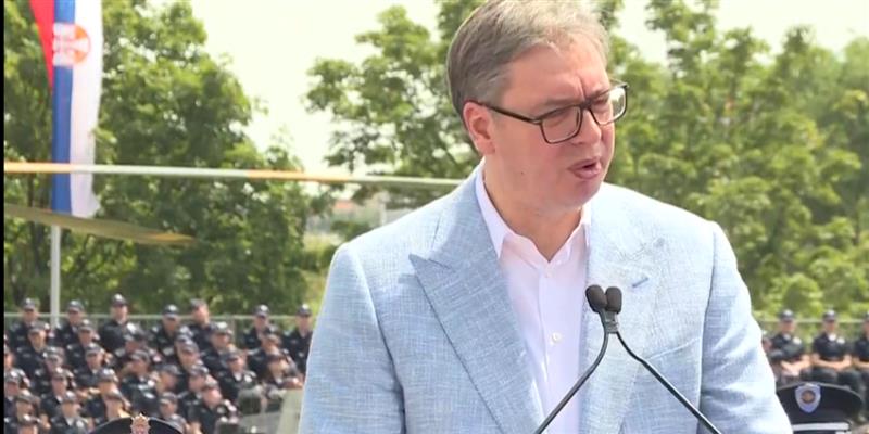 Вучиќ: Европа и светот ги чека тежок период