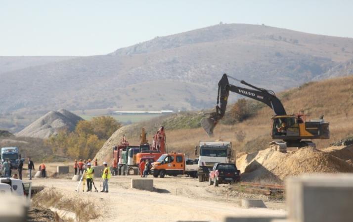 Софија подготвена да потпише договор со Скопје за прекуграничен железнички тунел на Коридорот 8
