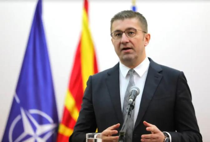 Мицкоски: Ова е тежок и многу тажен ден за Македонија!
