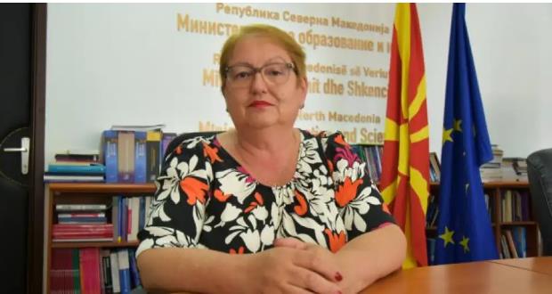 Јаневска најавува постапка за училиште во Челопек за облекување на ученици во униформи 