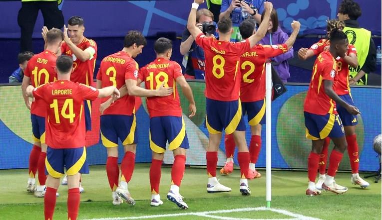 Шпанија по четврти пат на тронот на Европа