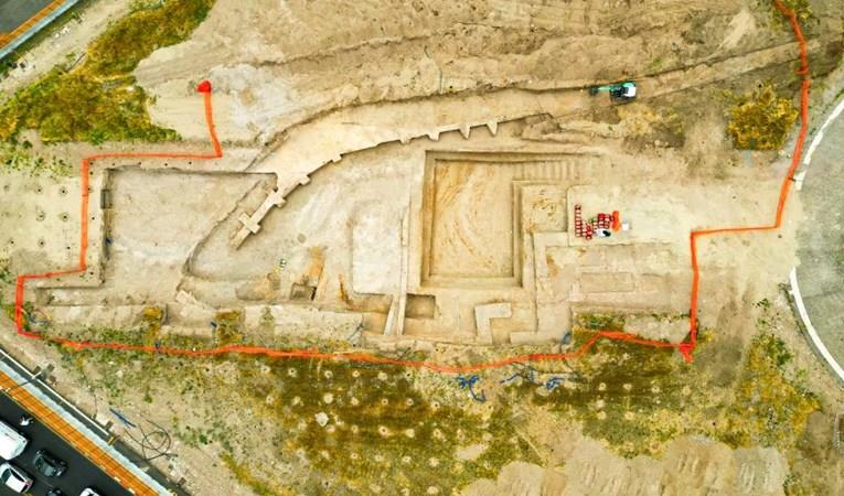Фото: Древна палата ископана во центарот на Рим, во неа живееле папи