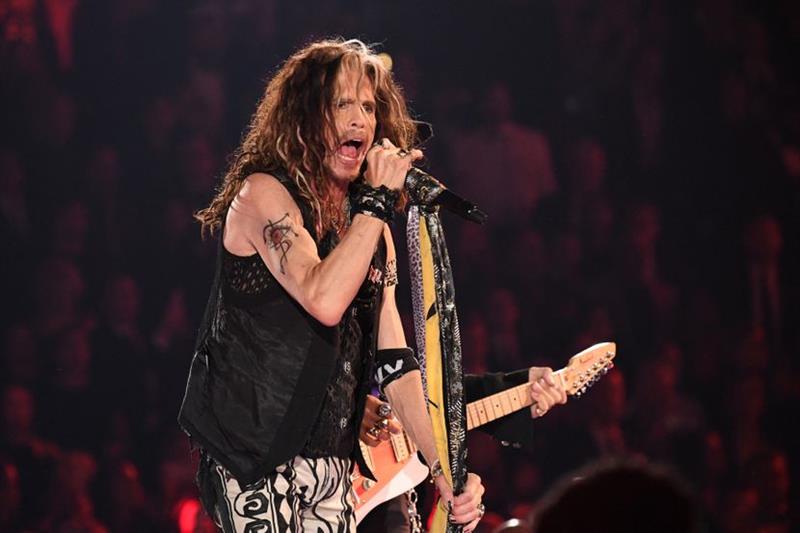 Откажани се сите концерти на групата Аеросмит- Стивен Тајлер не може да се опорави