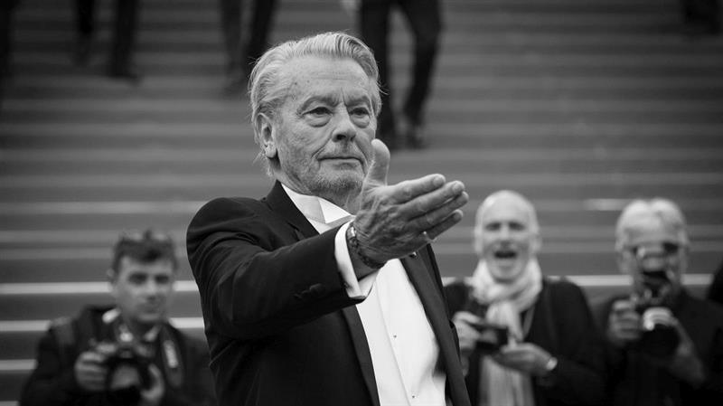 Почина славниот француски актер Алан Делон