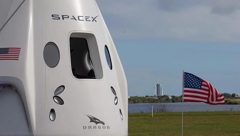 НАСА одлучи да го намали екипажот на SpaceX за да врати двајца астронаути заглавени на МВС