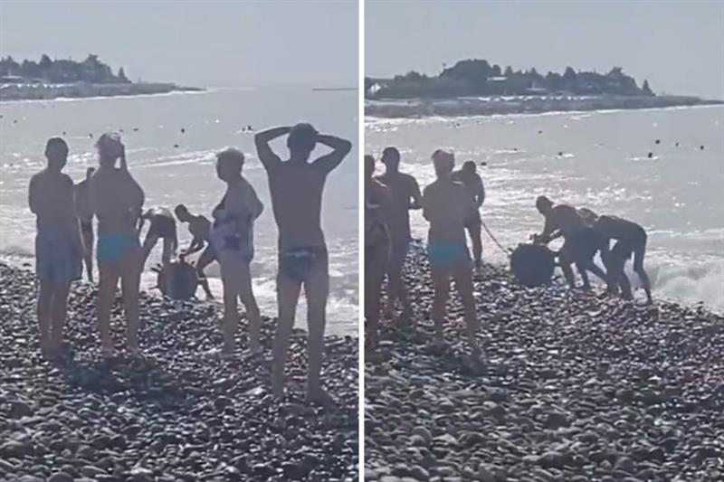 Туристи влегле во вода, па на плажата извлекле огромна против-бродска мина (ВИДЕО)
