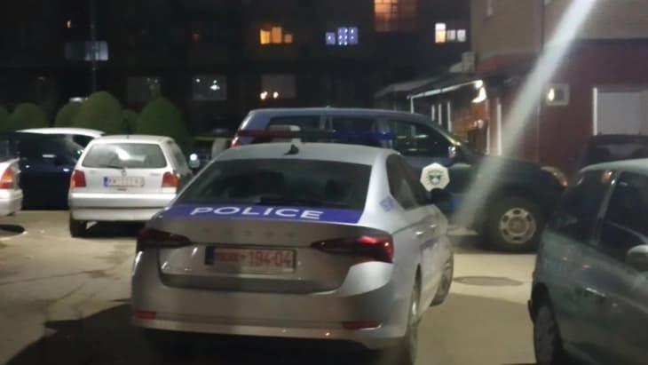Во Косовска Митровица синоќа уапсени четворица момчиња од српска националност