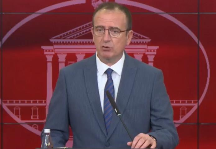 Таравари: Од 16 септември пациентите од аптеките ќе ги земаат бесплатно деветте нови лекови