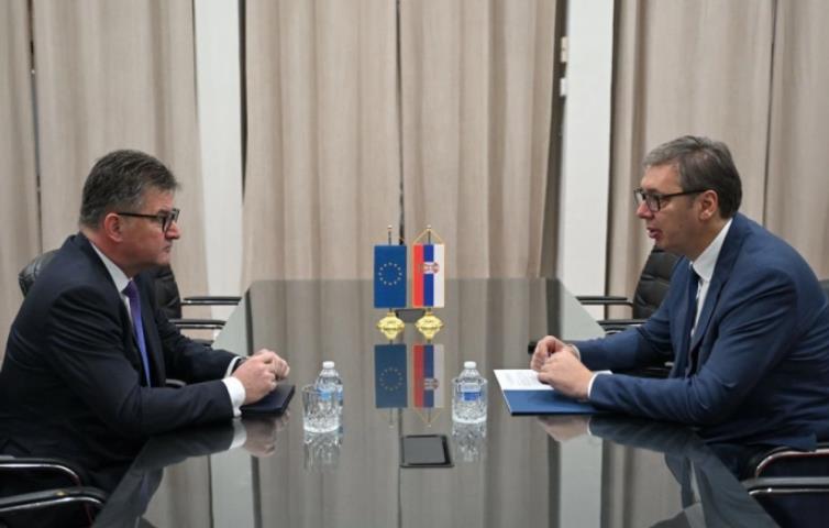 Лајчак и Вучиќ детално разговарале за дијалогот и спроведувањето на Охридскиот договор