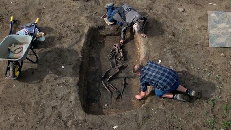 Данските археолози ископале 50 викиншки костури, чудо е колку се зачувани (ВИДЕО)