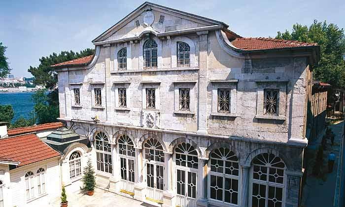 Дали навистина Цариградската патријаршија издава Томоси со историски имиња?