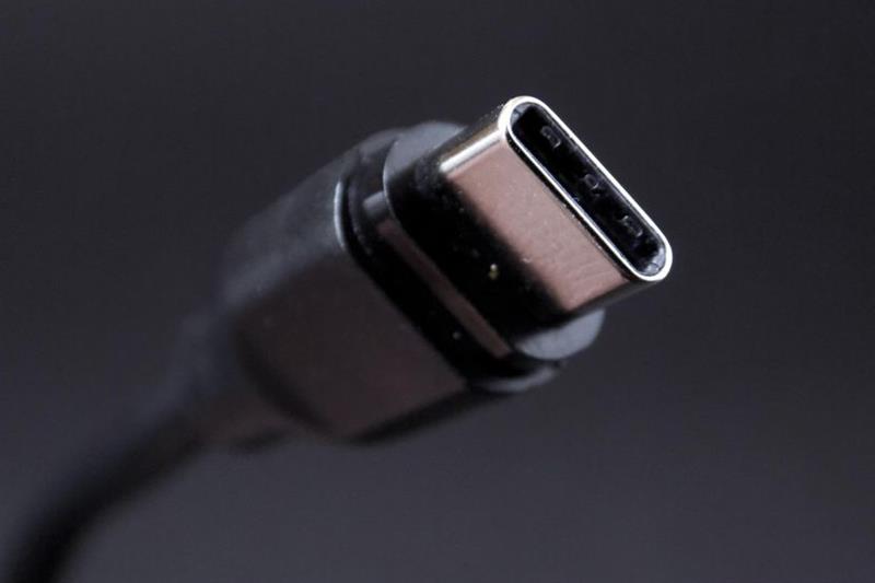 По ЕУ и Индија, и Британија го разгледува воведувањето на USB-C стандардот 