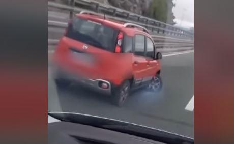 Бизарна снимка од Хрватска: Погледнете како вози оваа „Fiat Panda“
