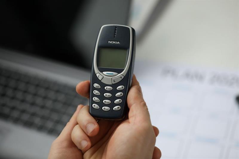 Се враќа Нокиа 3310- родителите бараат „глупави“ телефони за своите деца 
