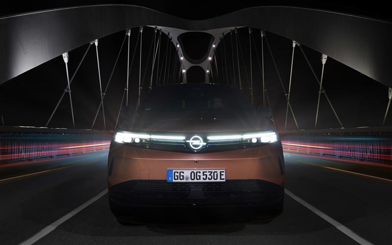 Новиот Opel Grandland со Intelli-lux hd светла