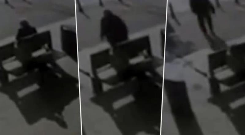 Познат е идентитетот на мажот, кој станува од клупа секунда пред да падне настрешницата (ВИДЕО)