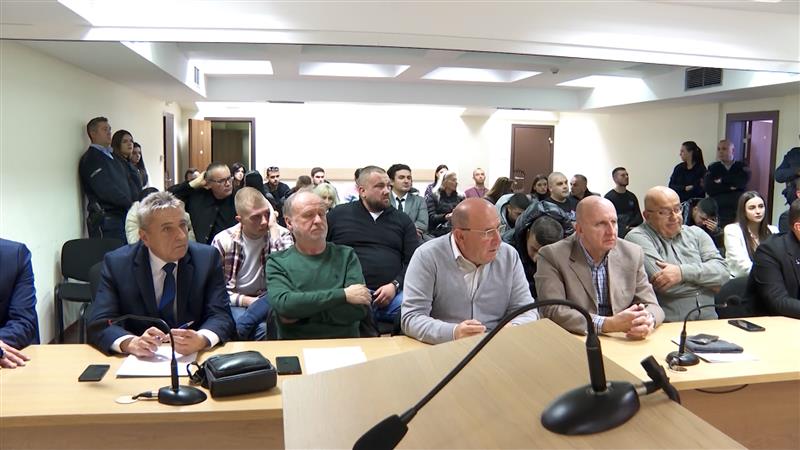 Затворски казни за 13 велешани кои сексуално злоупотребувале малолетничка