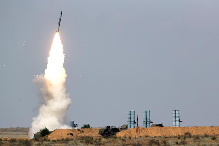 Израелската армија пресретна ракета истрелана од Јемен