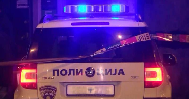 Двајца вооружени ограбиле продавница во Градскиот парк во Скопје, веднаш потоа се уапсени 