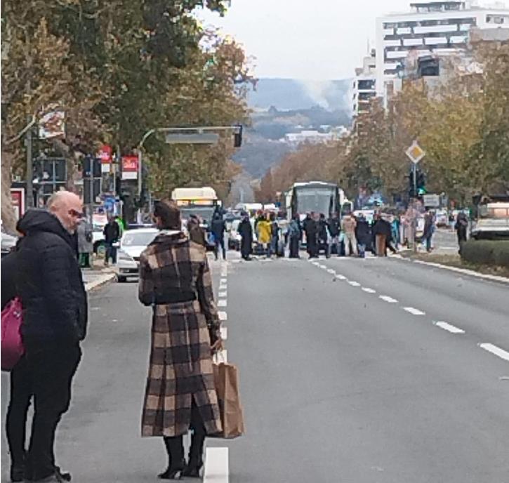 Власта и опозицијата во клинч за протестот на средношколците во Нови Сад