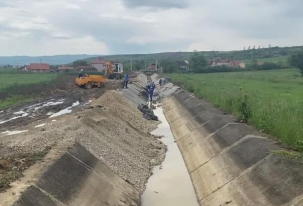 Нормализирано водоснабдувањето во подрачјата погодени од експлозијата во каналот Ибар-Лепенец