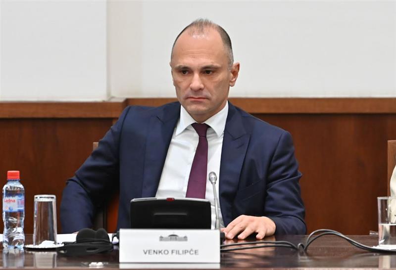 Филипче: Да го продолжиме патот на мирот, соработката, слободата и солидарноста