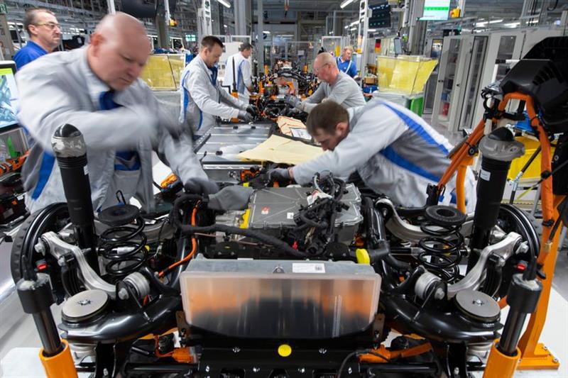 Податоците покажуваат колку е значајна автоиндустријата за Европа 