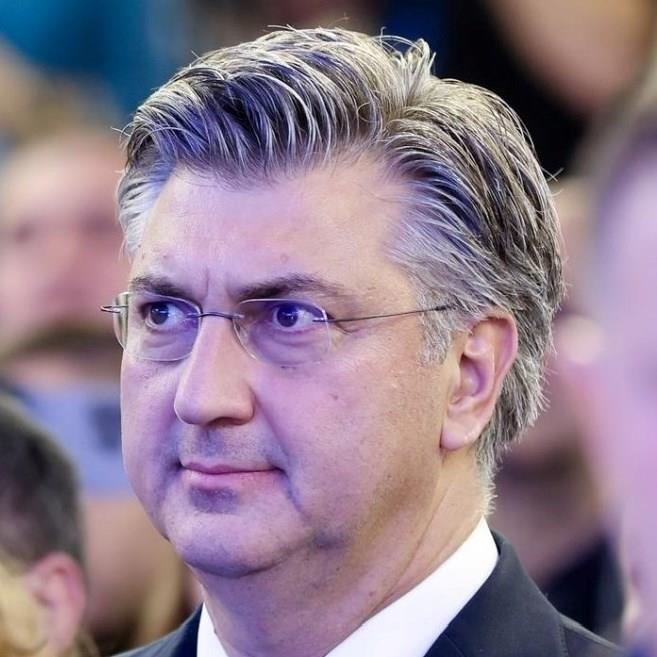 Пленковиќ убеден дека Приморац може да направи пресврт во вториот изборен круг
