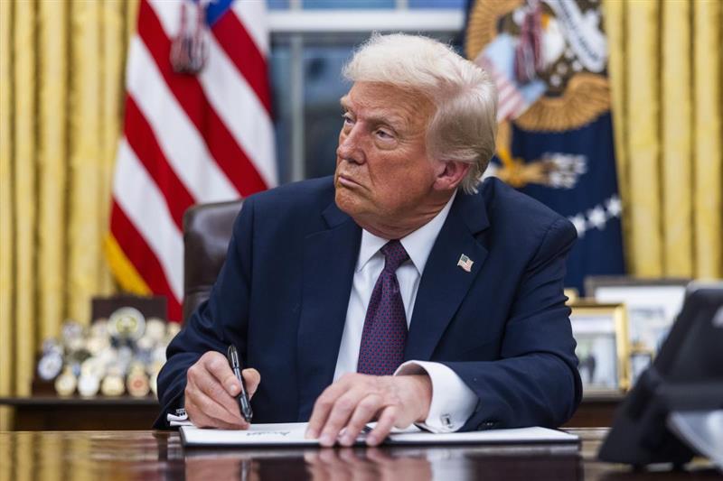 Трамп ќе биде првиот актуелен претседател на САД кој ќе присуствува на Супербол