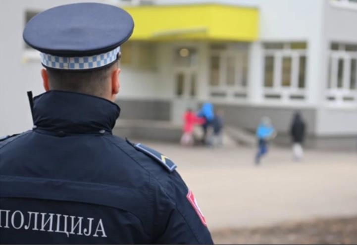 Евакуирани училишта во Република Српска по дојави за поставени бомби