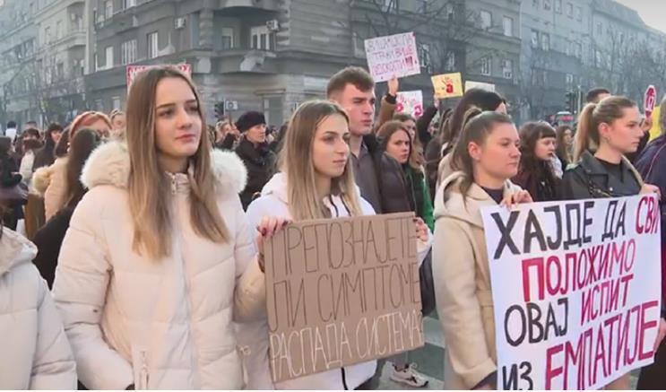 Студентите во Србија најавија 24-часовна блокада