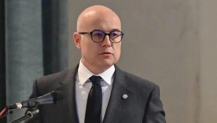 Србија: Премиерот Вучевиќ поднесе неотповиклива оставка
