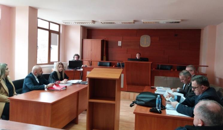 Одложено рочиштето за случајот со родилката од Дебар, Медицински факултет-Скопје треба да одгов