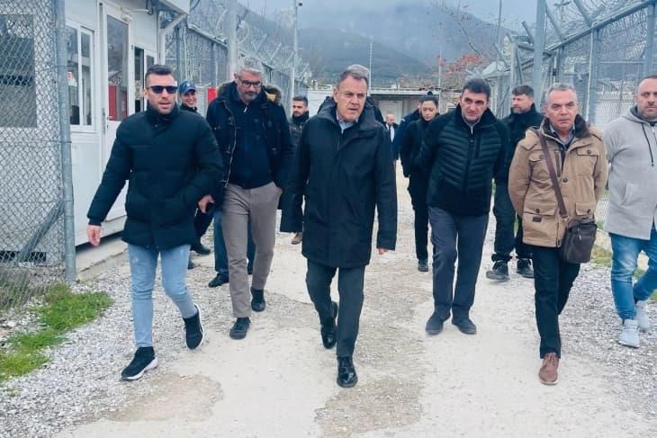 Панајотопулос: Околу 7.000 лица лани биле депортирани од Грција или доброволно вратени