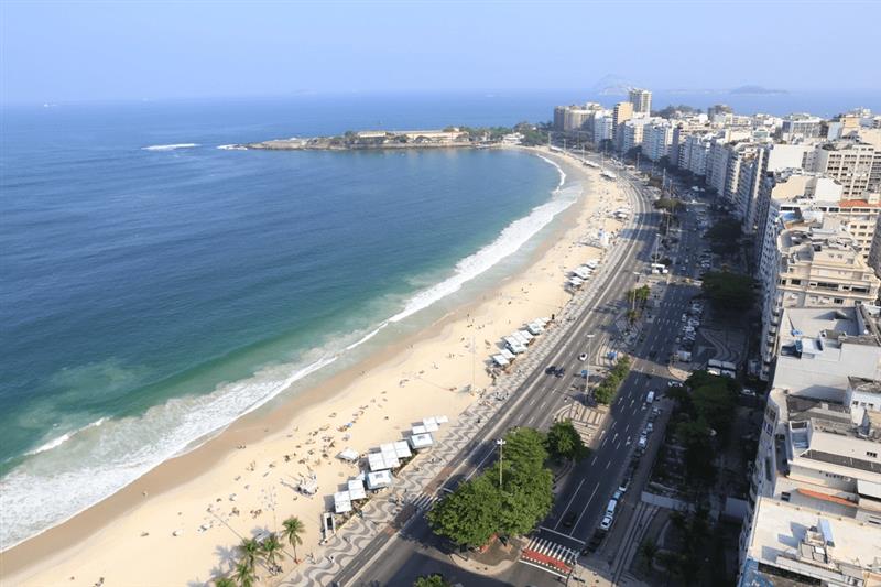 Рио де Жанеиро зафатен од топлотен бран