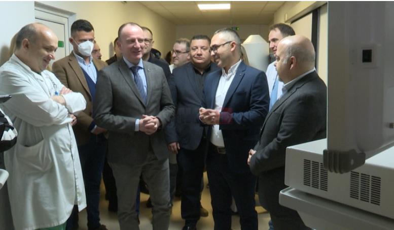 Таравари: Прилепската болница доби софистицирани апарати за прецизни хируршки зафати