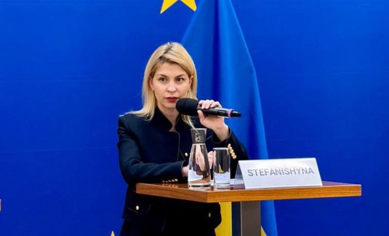 Стефанишина: Преговорите меѓу Украина и САД за ретките метали во завршна фаза