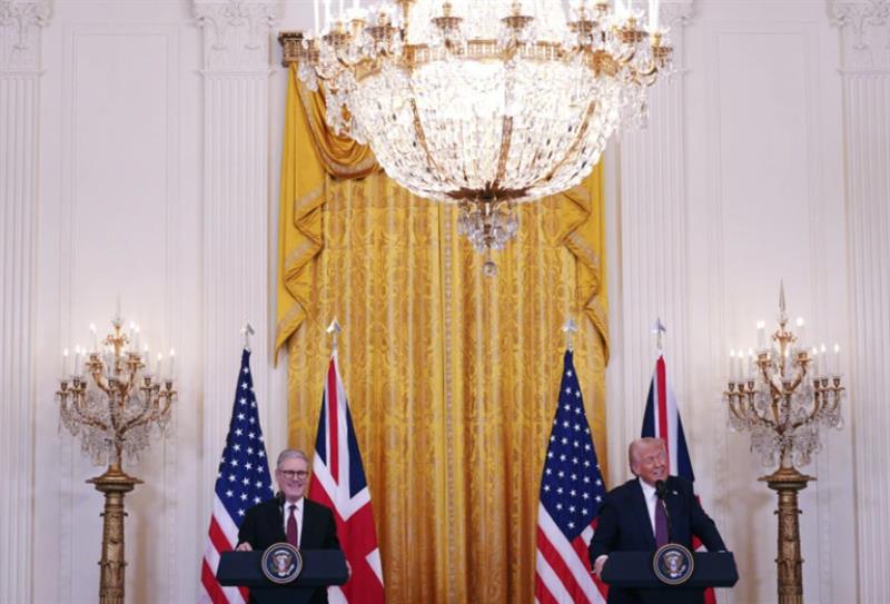 Трамп: Прекинот на огнот меѓу Русија и Украина ќе го постави темелот за долгорочен мир