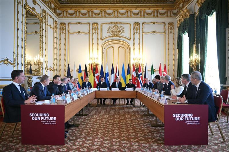 По самитот за Украина во Лондон, Макрон ги објави деталите на британско францускиот план 