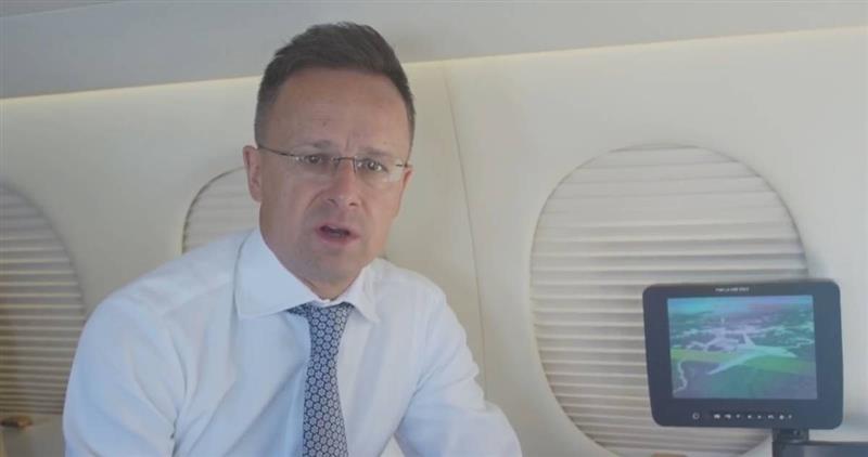 Унгарија: Прекината ни е испораката на нафта по украинскиот напад на Русија 
