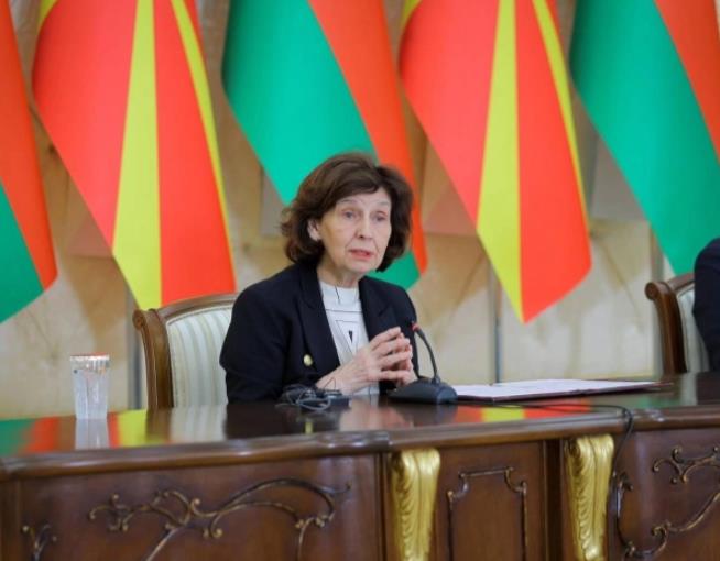 Сиљановска Давкова на средби со државниот врв на Азербејџан