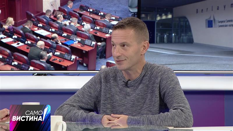 Божиновски: Зошто не си дадат оставки, зошто да чекаат уште неколкуте месеци?